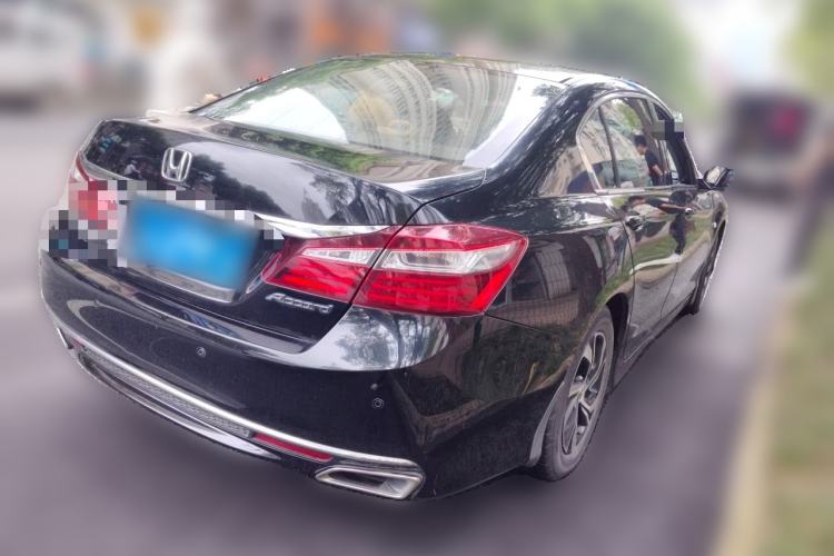 Used Honda Accord 2016 2.0L Comfort Edition Rear Right 45 Deg