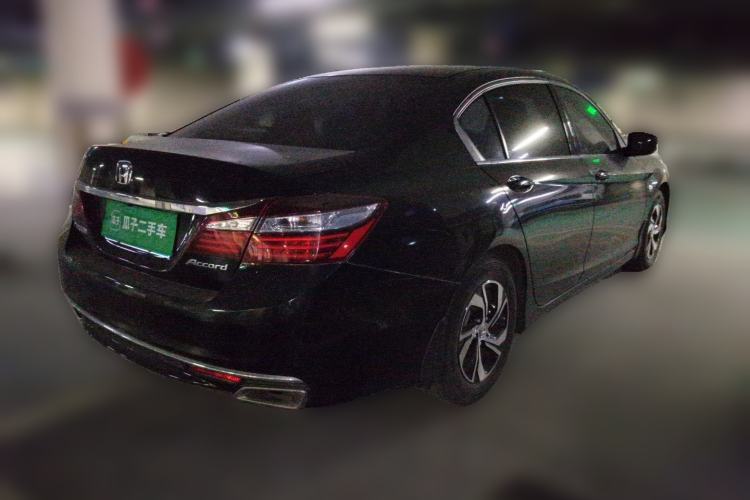 Used Honda Accord 2016 2.0L Comfort Edition Rear Right 45 Deg