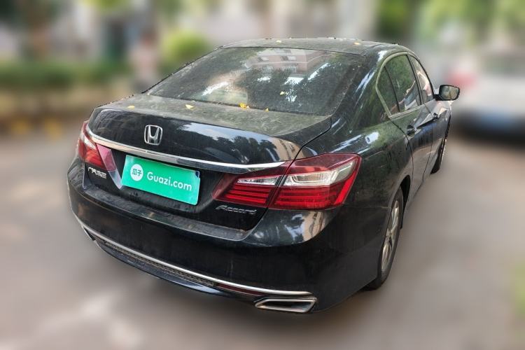 Used Honda Accord 2016 2.0L Comfort Edition Rear Right 45 Deg