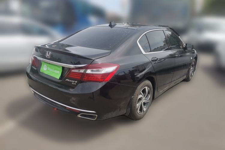 Used Honda Accord 2016 2.0L Comfort Edition Rear Right 45 Deg