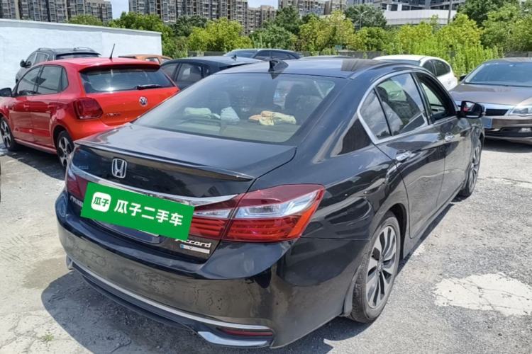 Used Honda Accord 2016 Hybrid 2.0L Sharp Edition Rear Right 45 Deg