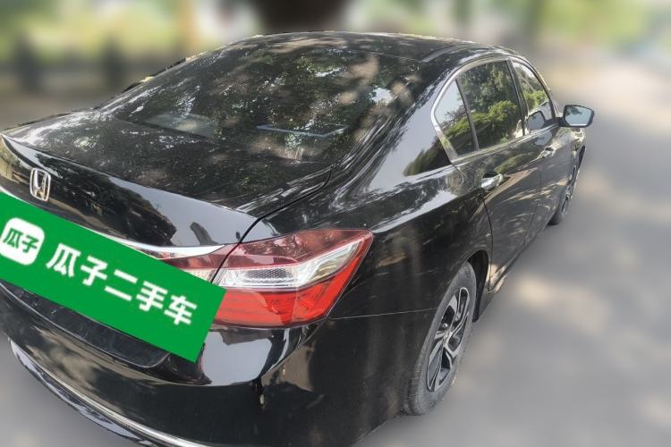 Used Honda Accord 2016 2.0L Comfort Edition Rear Right 45 Deg