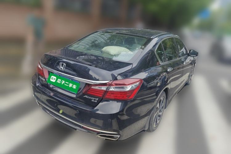 Used Honda Accord 2016 2.4L Comfort Edition Rear Right 45 Deg