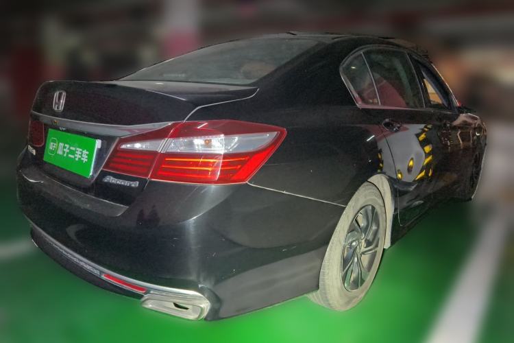 Used Honda Accord 2016 2.0L Comfort Edition Rear Right 45 Deg