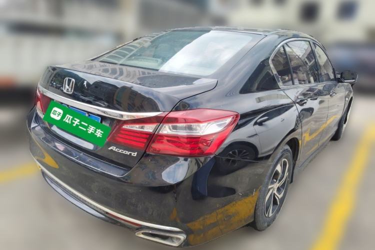 Used Honda Accord 2016 2.0L Elite Edition Rear Right 45 Deg