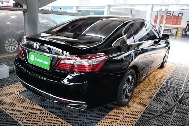 Used Honda Accord 2016 2.0L Elite Edition Rear Right 45 Deg