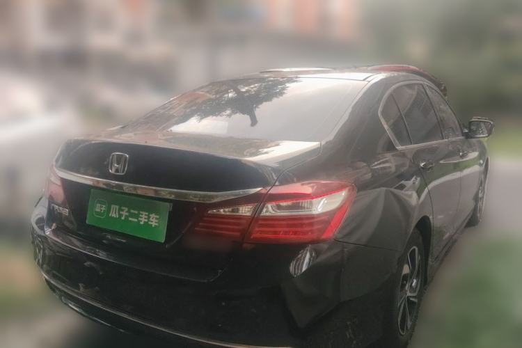 Used Honda Accord 2016 2.0L Comfort Edition Rear Right 45 Deg