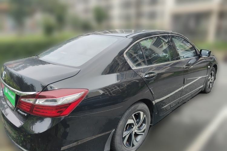 Used Honda Accord 2016 2.0L Comfort Edition Rear Right 45 Deg