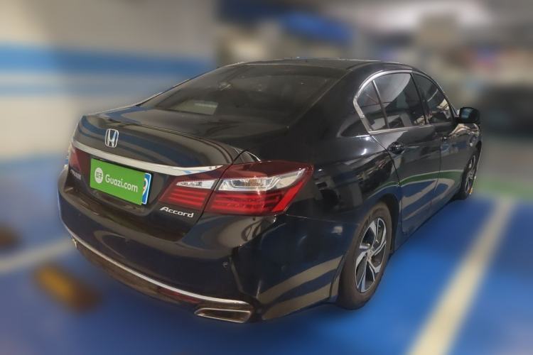 Used Honda Accord 2016 2.0L Comfort Edition Rear Right 45 Deg