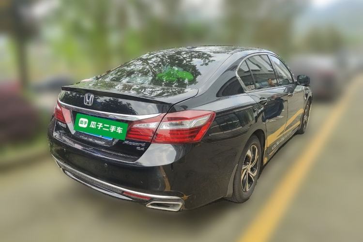 Used Honda Accord 2016 2.0L Elite Edition Rear Right 45 Deg