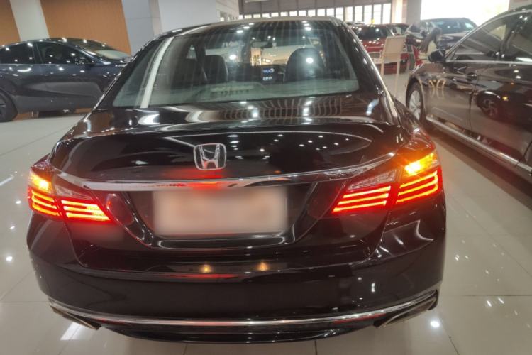 Used Honda Accord 2016 2.0L Comfort Edition Rear