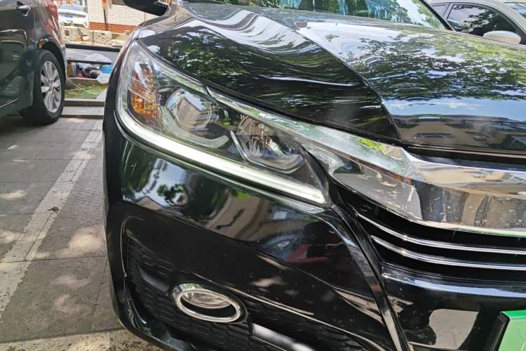 Used Honda Accord 2016 2.0L Comfort Edition Right Front Headlight