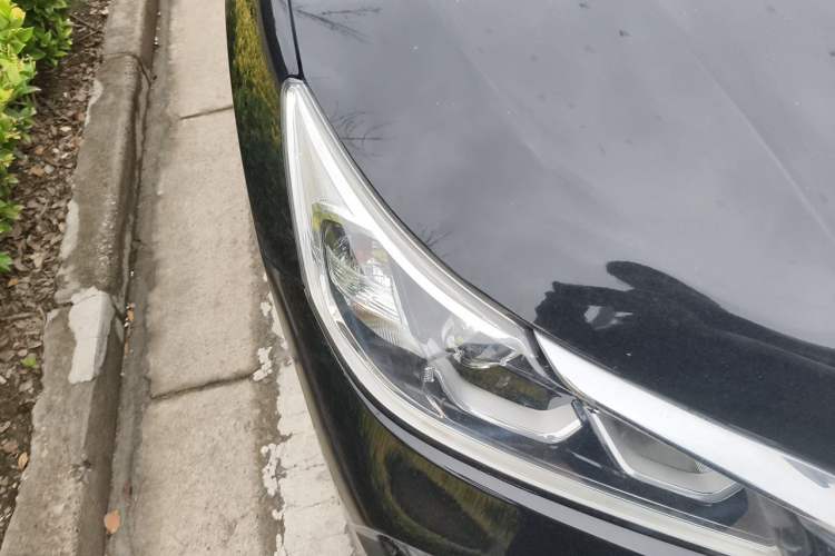 Used Honda Accord 2016 2.0L Comfort Edition Right Front Headlight