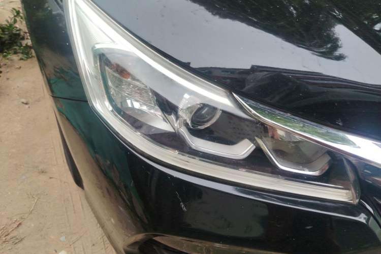 Used Honda Accord 2016 2.0L Elite Edition Right Front Headlight