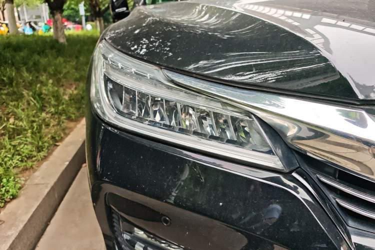 Used Honda Accord 2016 2.4L Zhi Rui Edition Right Front Headlight
