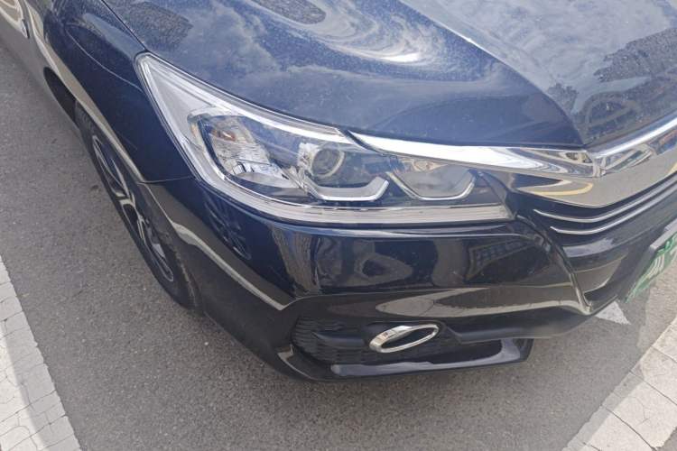 Used Honda Accord 2016 2.0L Comfort Edition Right Front Headlight