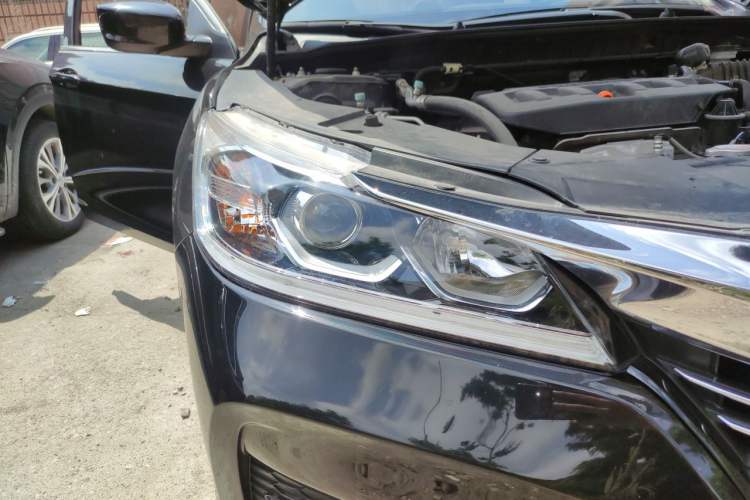 Used Honda Accord 2016 2.0L Comfort Edition Right Front Headlight