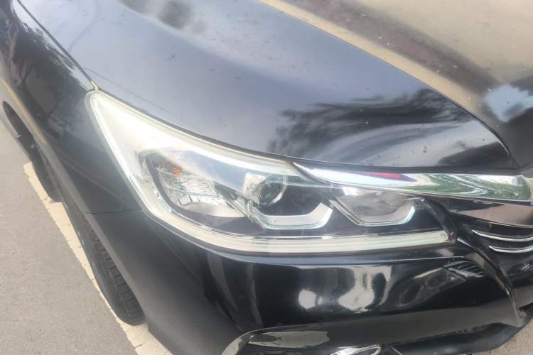 Used Honda Accord 2016 2.0L Elite Edition Right Front Headlight