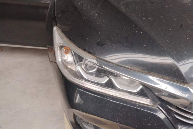 Used Honda Accord 2016 2.0L Comfort Edition Right Front Headlight