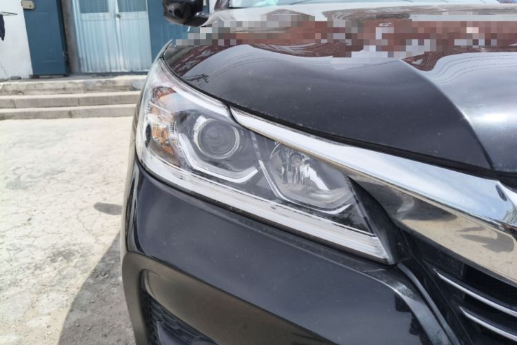 Used Honda Accord 2016 2.0L Comfort Edition Right Front Headlight