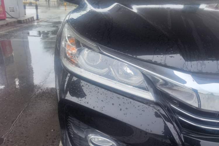 Used Honda Accord 2016 2.0L Elite Edition Right Front Headlight