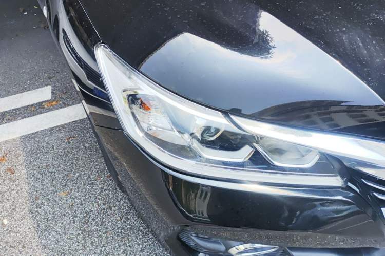 Used Honda Accord 2016 2.0L Comfort Edition Right Front Headlight