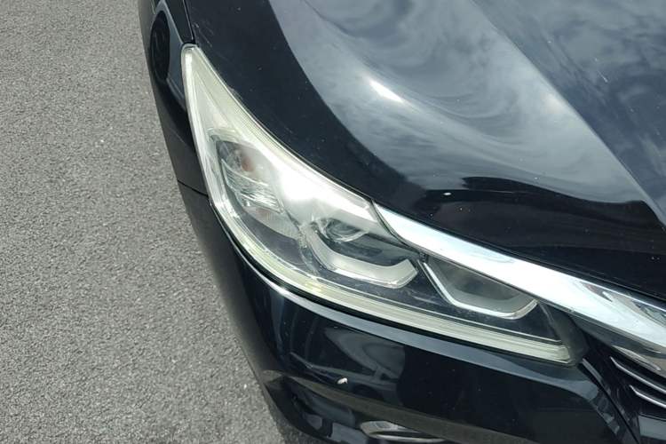Used Honda Accord 2016 2.0L Comfort Edition Right Front Headlight