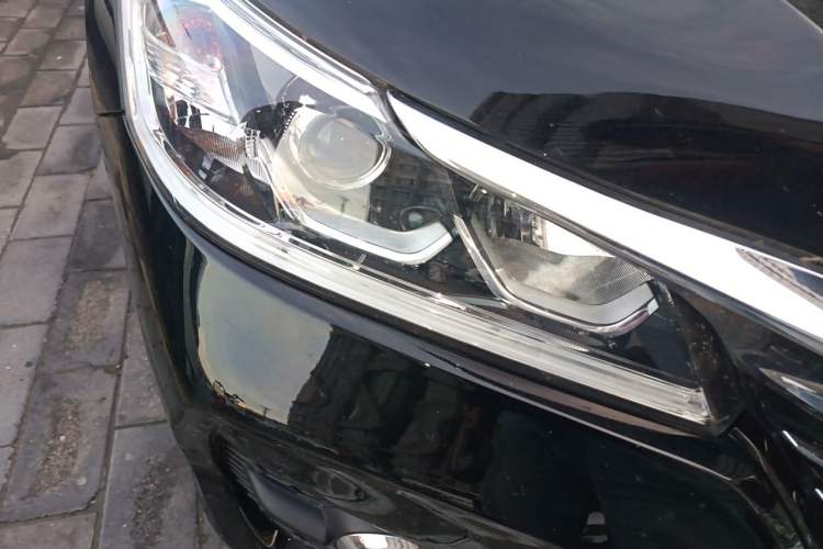 Used Honda Accord 2016 2.0L Comfort Edition Right Front Headlight