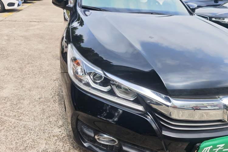 Used Honda Accord 2016 2.0L Comfort Edition Right Front Headlight