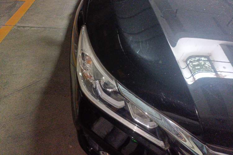 Used Honda Accord 2016 2.0L Comfort Edition Right Front Headlight