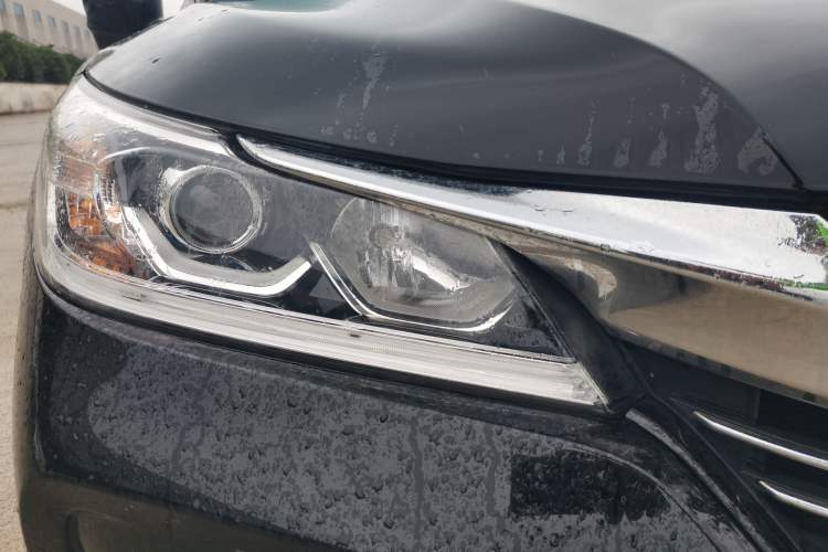 Used Honda Accord 2016 2.0L Comfort Edition Right Front Headlight