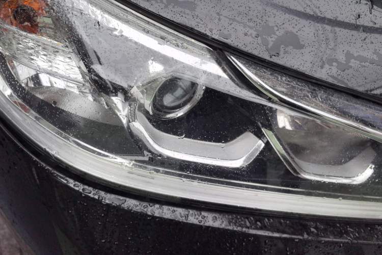 Used Honda Accord 2016 2.0L Elite Edition Right Front Headlight