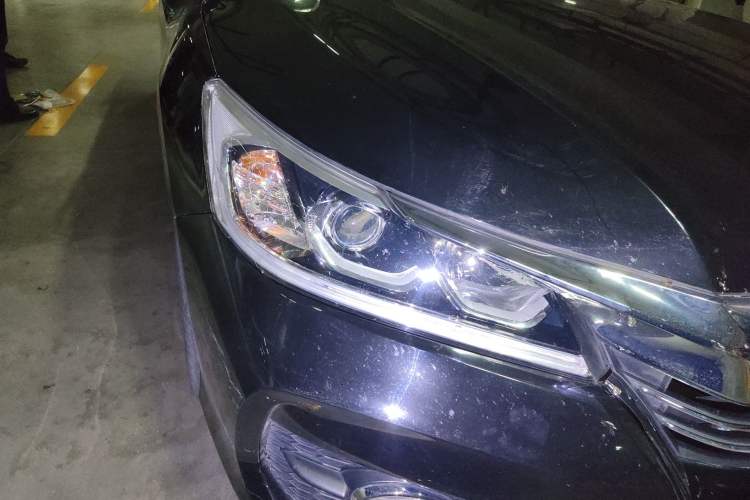 Used Honda Accord 2016 2.0L Comfort Edition Right Front Headlight