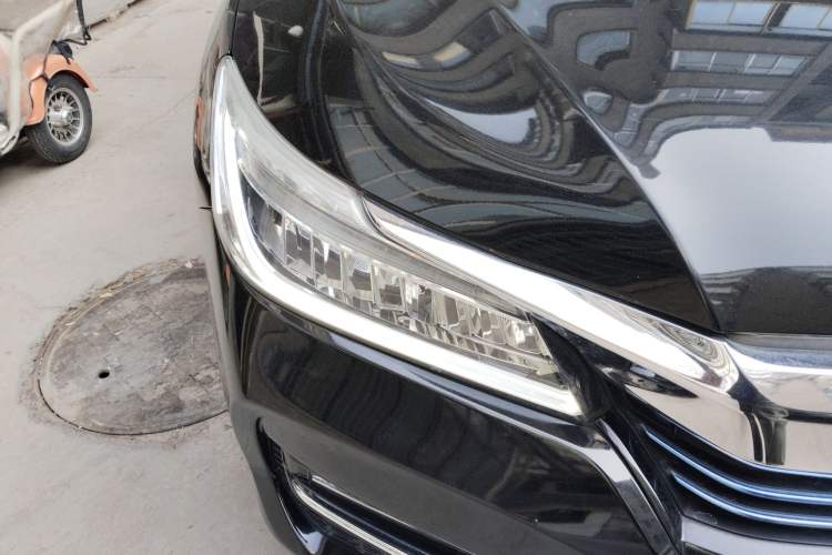 Used Honda Accord 2016 Hybrid 2.0L Sharp Edition Right Front Headlight