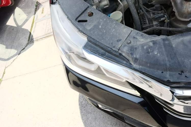 Used Honda Accord 2016 2.0L Comfort Edition Right Front Headlight