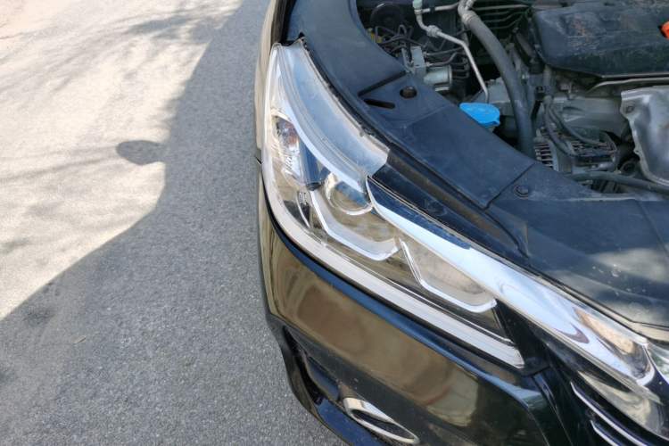 Used Honda Accord 2016 2.0L Elite Edition Right Front Headlight