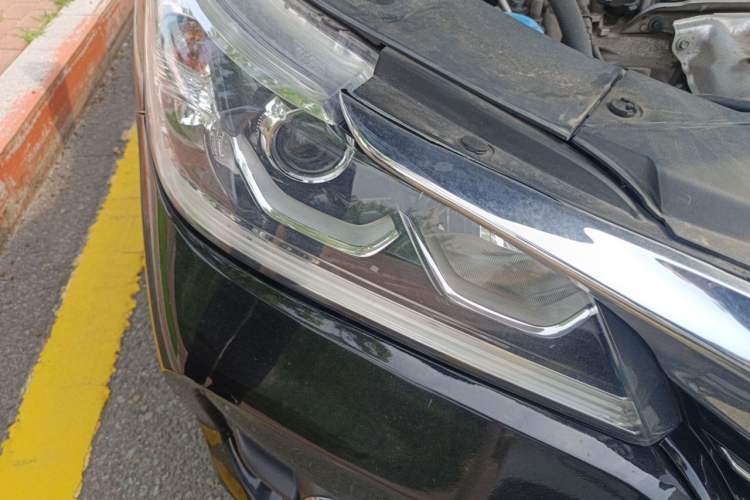Used Honda Accord 2016 2.0L Comfort Edition Right Front Headlight