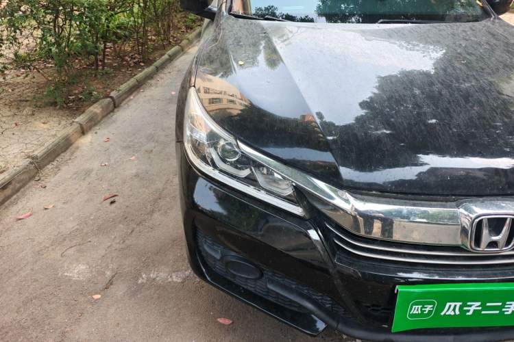 Used Honda Accord 2016 2.0L Comfort Edition Right Front Headlight