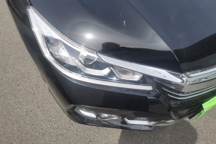 Used Honda Accord 2016 2.0L Comfort Edition Right Front Headlight