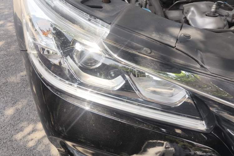 Used Honda Accord 2016 2.0L Comfort Edition Right Front Headlight
