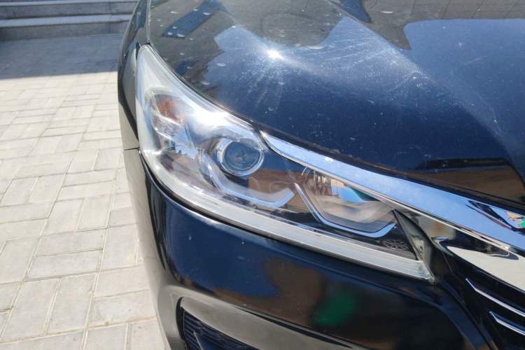 Used Honda Accord 2016 2.0L Elite Edition Right Front Headlight