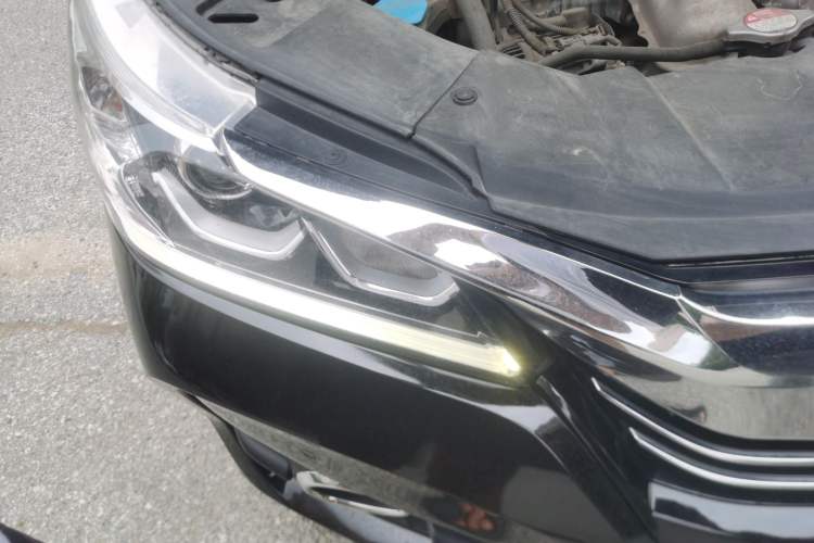 Used Honda Accord 2016 2.0L Elite Edition Right Front Headlight