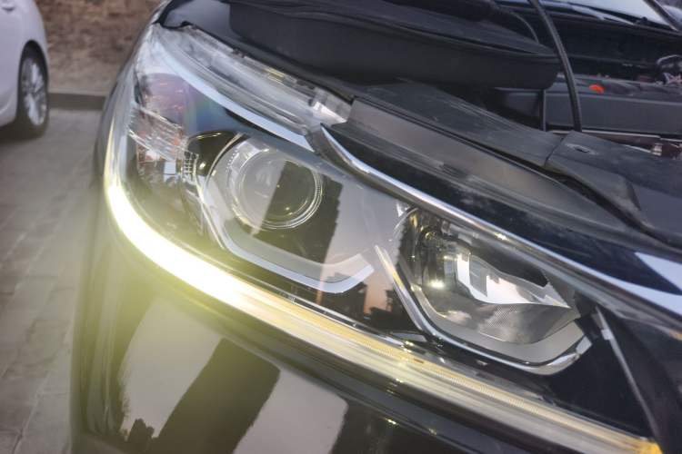 Used Honda Accord 2016 2.0L Elite Edition Right Front Headlight
