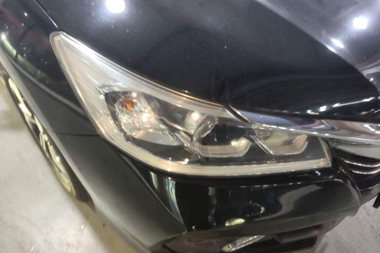 Used Honda Accord 2016 2.0L Elite Edition Right Front Headlight