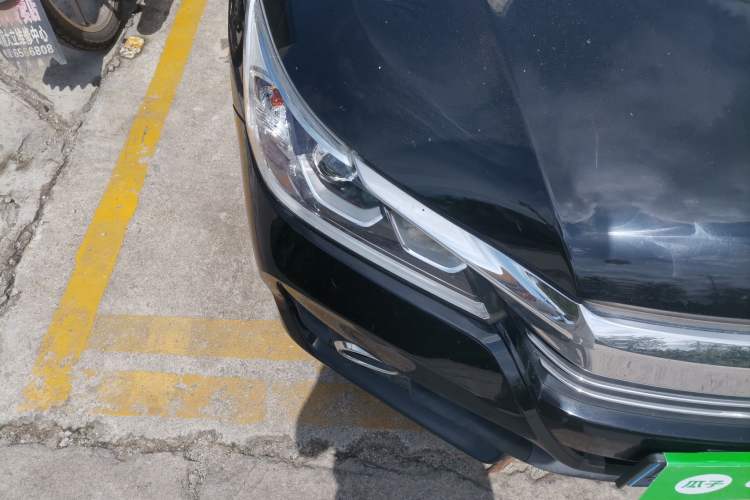 Used Honda Accord 2016 2.0L Comfort Edition Right Front Headlight