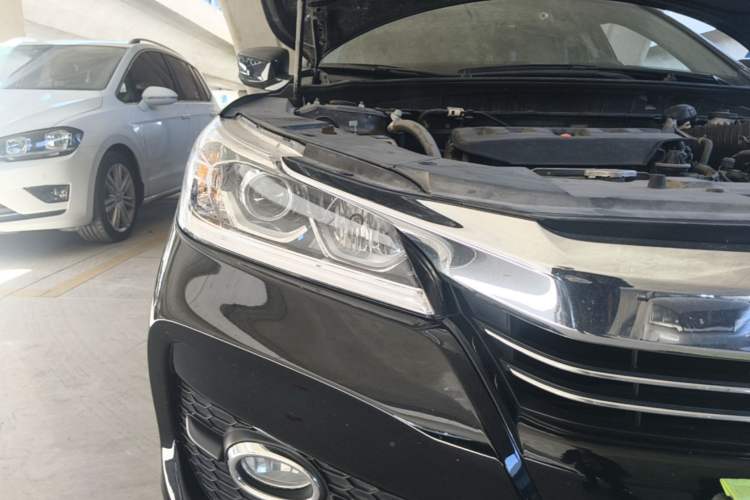 Used Honda Accord 2016 2.0L Elite Edition Right Front Headlight