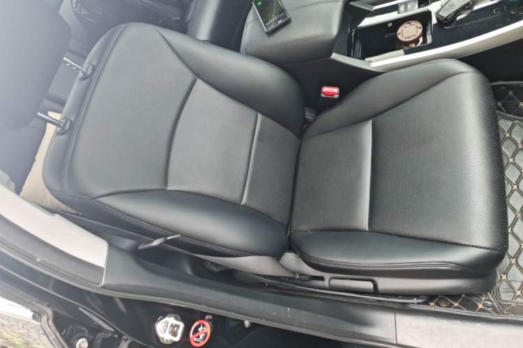 Used Honda Accord 2016 2.0L Comfort Edition Right Front Seat