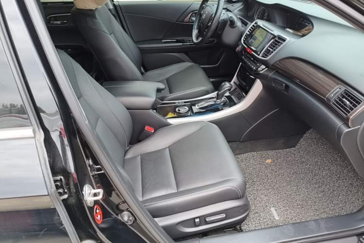 Used Honda Accord 2016 2.4L Prestige Edition Right Front Seat