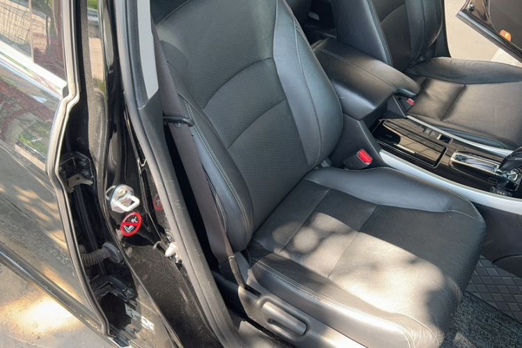 Used Honda Accord 2016 2.0L Elite Edition Right Front Seat