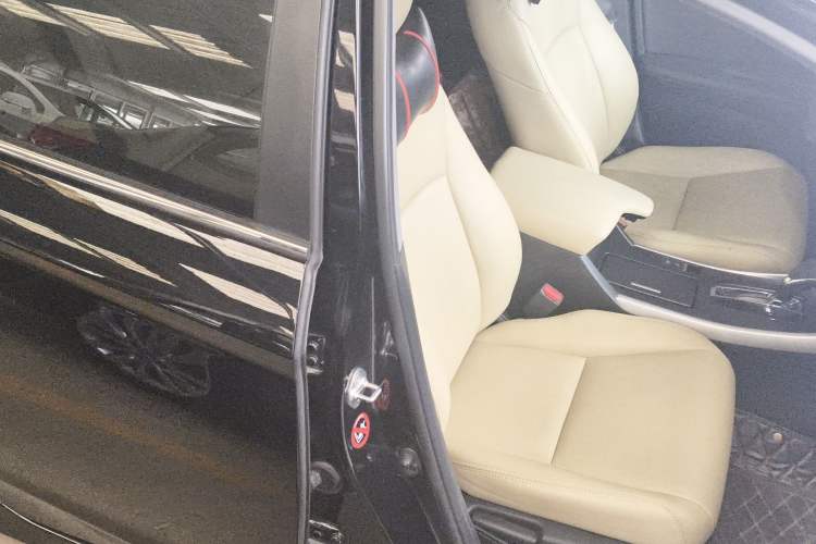 Used Honda Accord 2016 2.0L Comfort Edition Right Front Seat